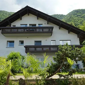 Carlo , Colico Italien