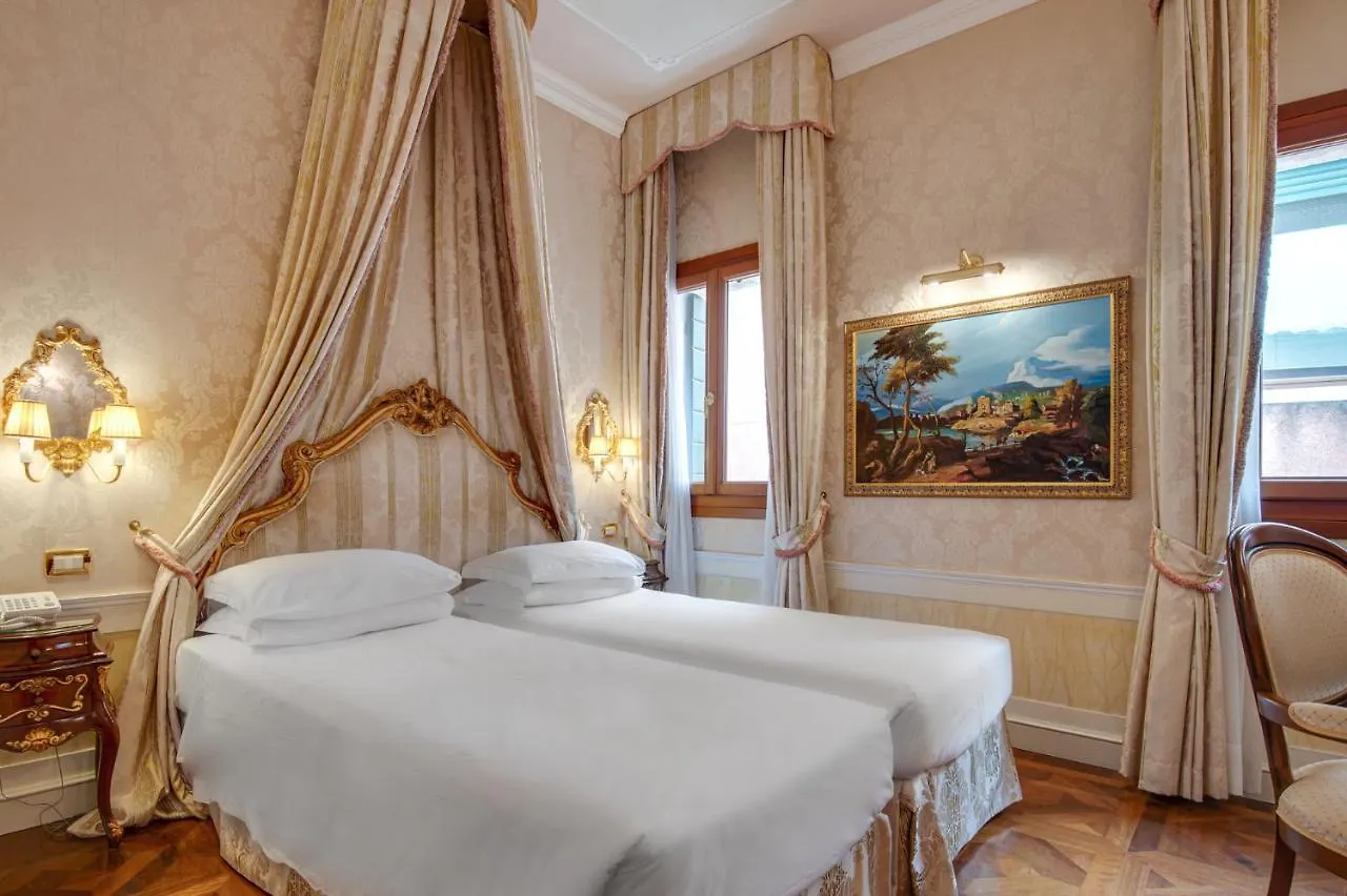 Canal Grande Venedig Hotel
